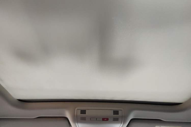 Used Volkswagen Variant 2018 380TSI Two-Wheel Drive Comfort Edition