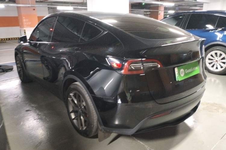 Used Tesla Model Y 2022 Rear-Wheel-Drive Version Rear Left 45 Deg