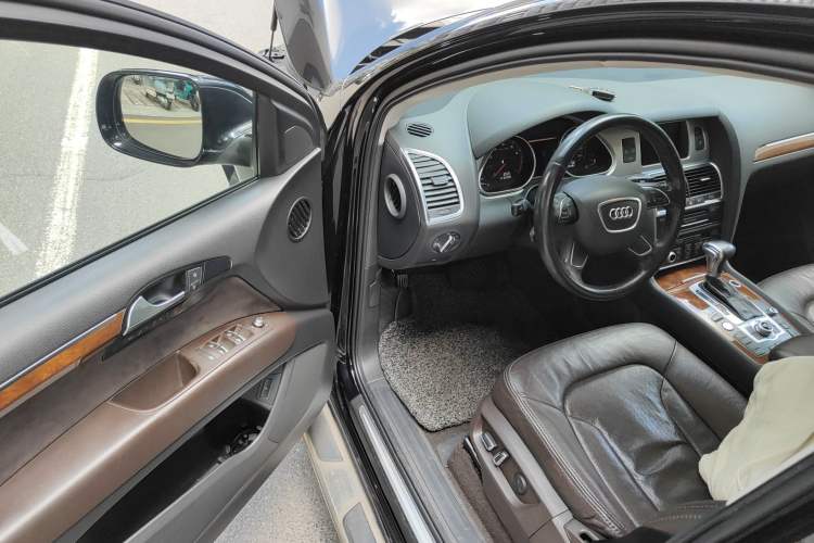 Used Audi Q7 2014 35 TFSI Ambition Edition
