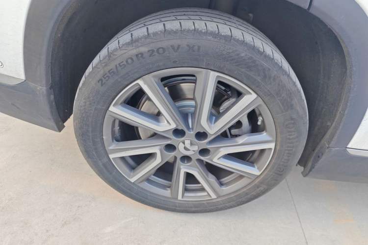 Used Nio ES8 2020 415 km Range 6-Seater Version