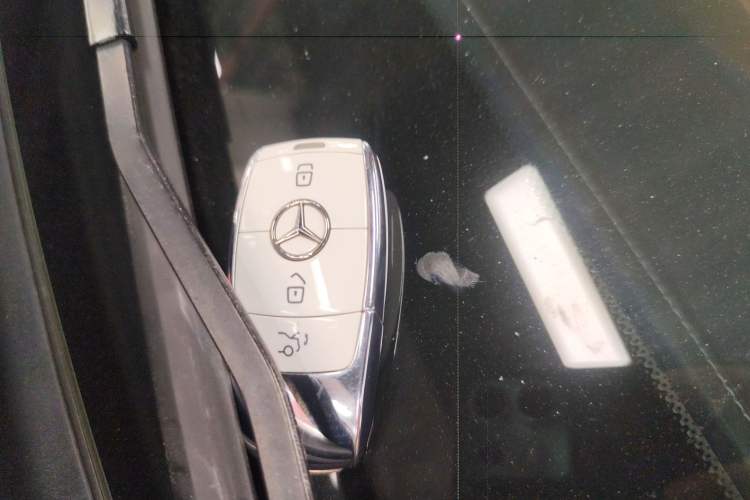 Used Mercedes-Benz GLC Coupe 2021 GLC 300 4MATIC Coupe SUV Vehicle Key