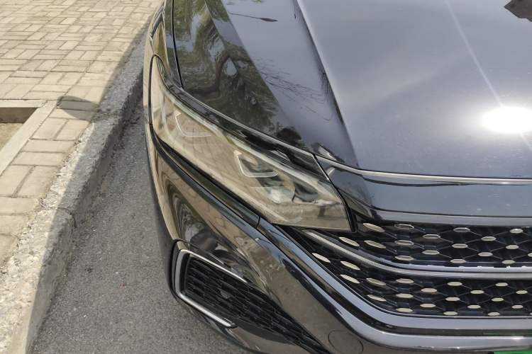 Used Volkswagen Passat 2022 330TSI Starry Luxury Edition Right Front Headlight