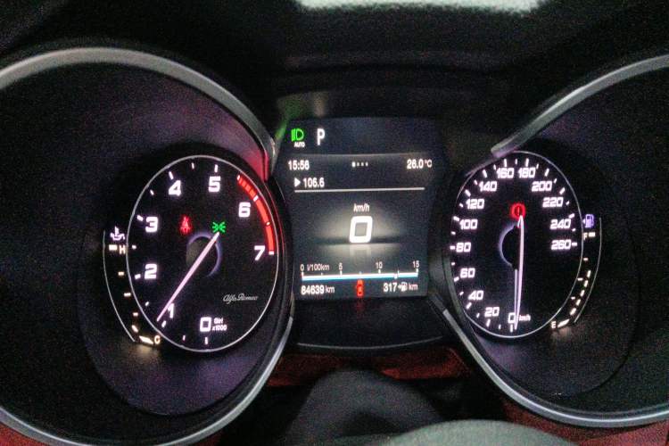 Used Alfa Romeo Stelvio 2017 2.0T 200HP Luxury Edition