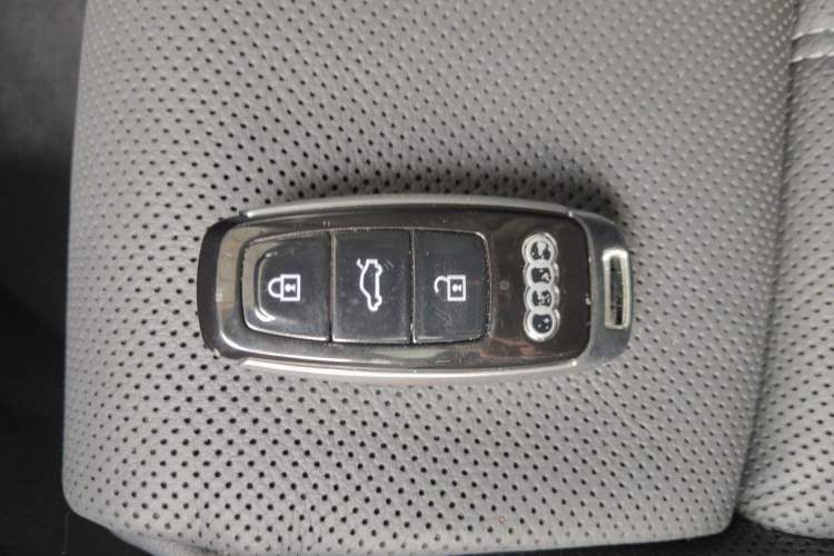 Used Audi A4L 2020 40 TFSI Fashion Dynamic Model
