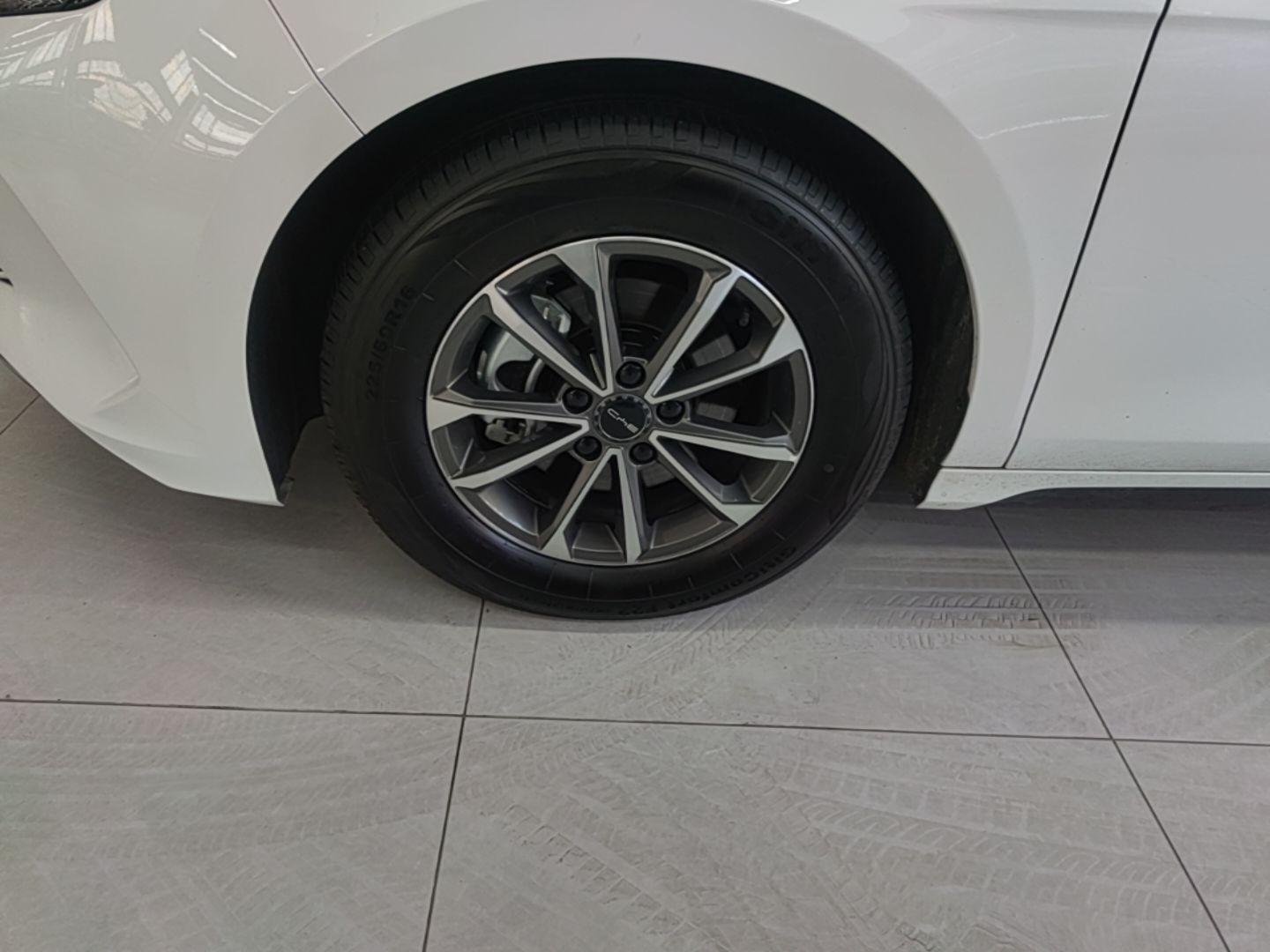 BYD Destroyer 05 2024 HONOR Edition DM-i 55KM Luxury Model — снимка 10