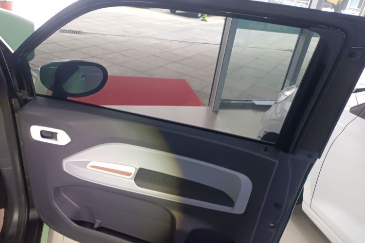 Used Chery QQ Ice Cream 2022 170km Sundae Phosphate Lithium-Ion