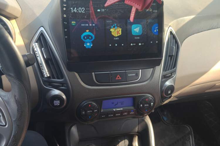 Used Hyundai ix35 2013 2.0L Automatic Two-Wheel Drive Smart GLS China IV Standard
