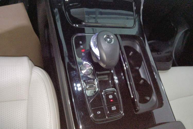 Used GAC Trumpchi M8 2023 Zongshi Series Dual-Motor YuZun Edition
