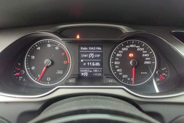 Used Audi A4L 2016 35 TFSI Collector's Edition Automatic Standard Model Instrument Cluster