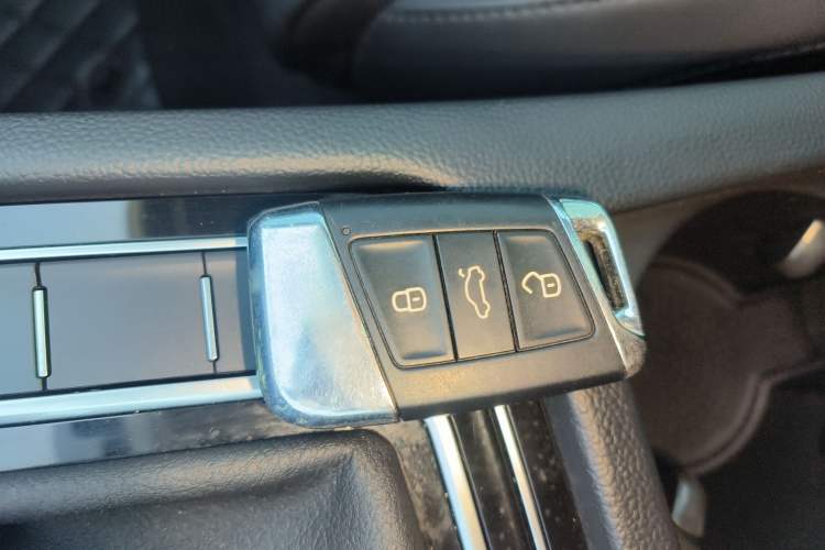 Used Volkswagen Magotan 2019 330TSI DSG Luxury Model China V Standard