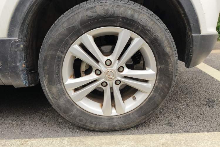 Used HYOSOW S3 2014 1.5L Luxury Version China IV Emission Standard