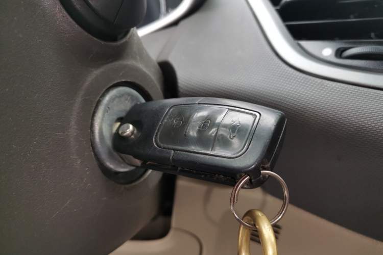 Used Ford Fiesta 2011 Hatchback 1.5L Automatic Fashion Edition Vehicle Key