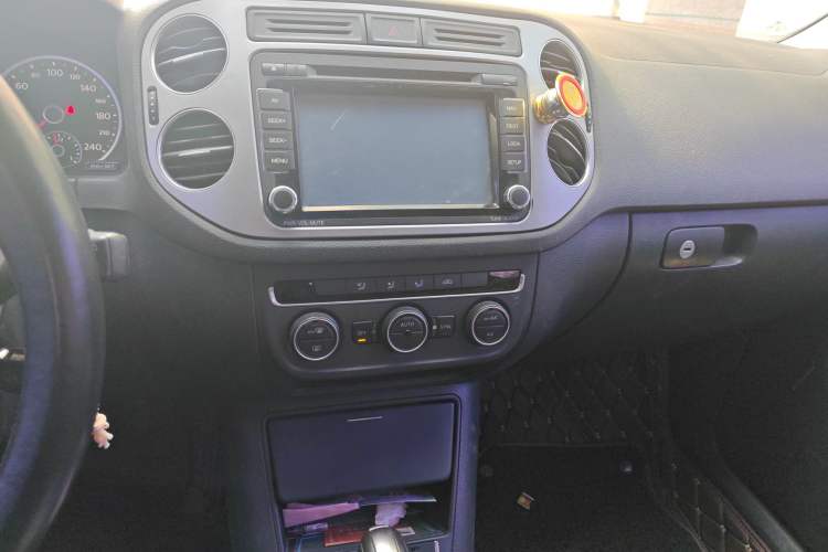 Used Volkswagen Tiguan 2015 1.8TSI Automatic All-Wheel Drive Comfort Edition