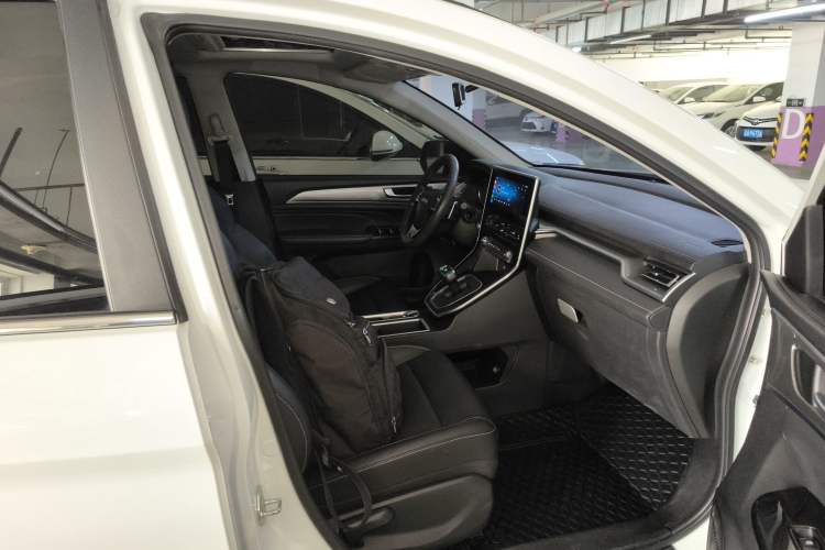 Used Haval M6 2021 PLUS 1.5T DCT Comfort Edition