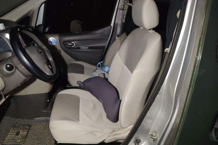 Used Nissan NV200 2014 1.6L CVT Luxury Model China IV Standard
