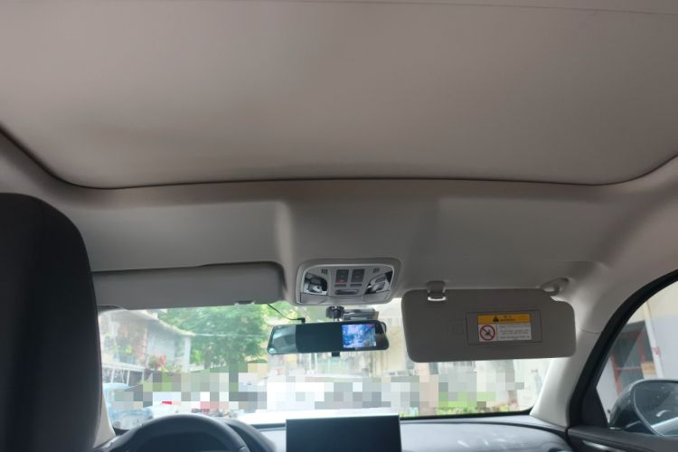 Used Wey VV5 2021 1.5T Two-Wheel Drive Color Pioneer