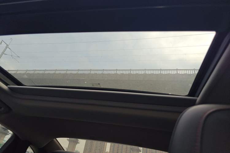 Used Chevrolet Malibu XL 2020 Redline 550T Automatic Sport Edition Headliner