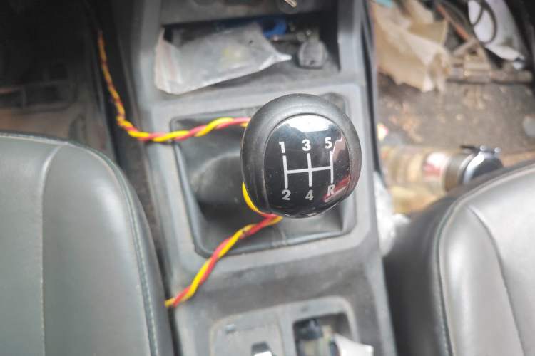 Used Wuling Zhengtu 2021 1.5L Adventure LAR Gear Lever