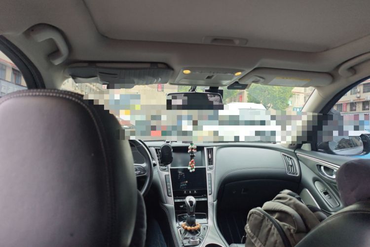 Used Infiniti Q50L 2018 2.0T Enjoyment Version China VI Standard Headliner