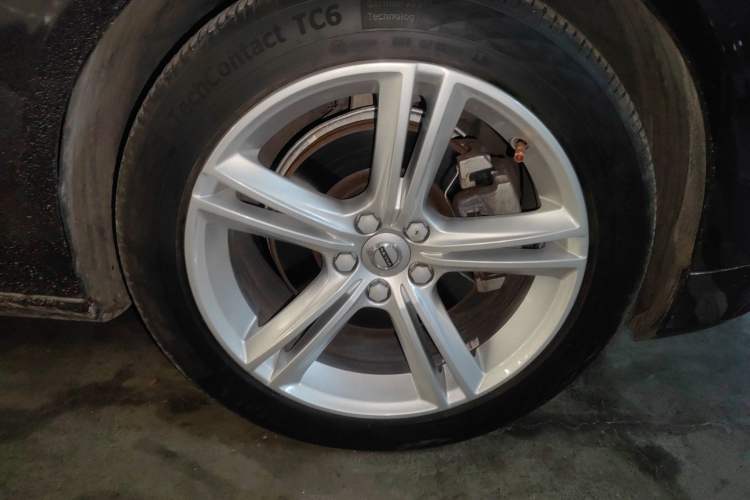 Used Volvo S90 2018 T4 Zhiyuan Edition
