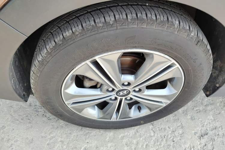 Used Hyundai ix25 2015 1.6L Automatic Two-Wheel Drive Smart GLS Trim