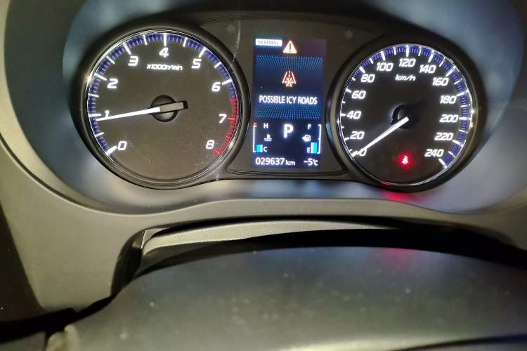 Used Mitsubishi Outlander 2021 2.4L 4x4 DynaDrive Edition 5 Seats
