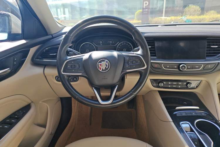 Used Buick Regal 2020 552T Elite Edition Steering Wheel