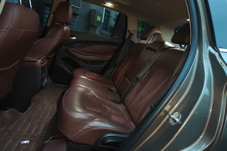 Used Buick Envision 2017 20T Two-Wheel Drive Luxury Model
