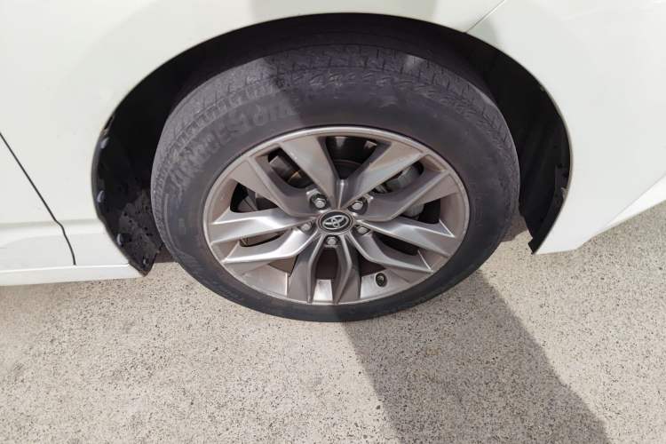 Used Toyota Avalon 2019 2.0L Luxury Edition China VI Standard