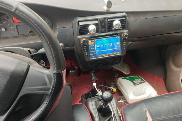 Used Wuling Rongguang 2011 1.2L Base Version
