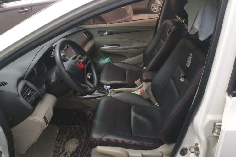 Used Honda City Classic 2012 1.5L Automatic Elite Edition Left Front Seat