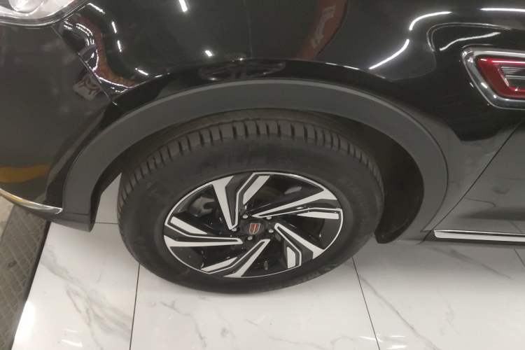 Used Hongqi HS5 2022 Revised Version 2.0T Smart Connect Flagship Edition