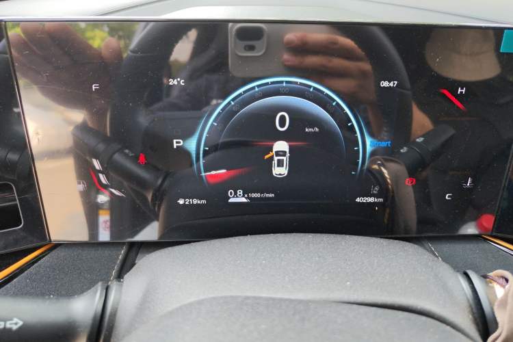 Used CHANGAN OSHAN X5 PLUS 2023 Revised 1.5T DCT Excellence Edition Instrument Cluster