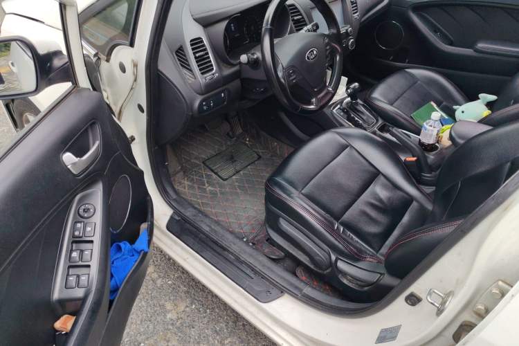 Used Kia K3 2016 1.6L Automatic GLS Driver Seat