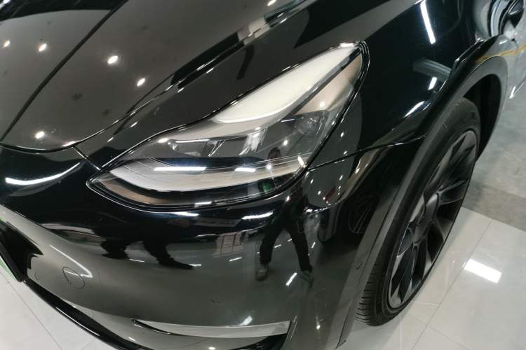 Used Tesla Model Y 2021 Standard Range Rear-Wheel Drive Version