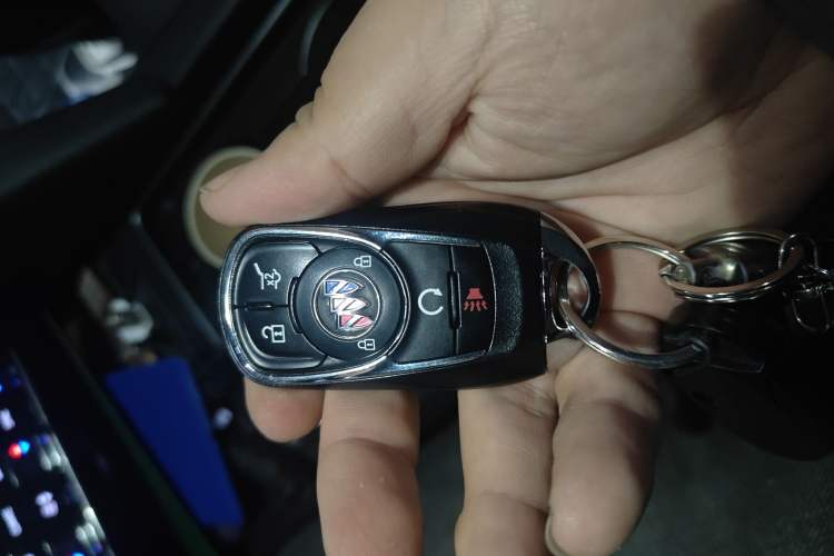 Used Buick Enclave 2022 652T Two-Wheel-Drive Prestige 7-Seater
