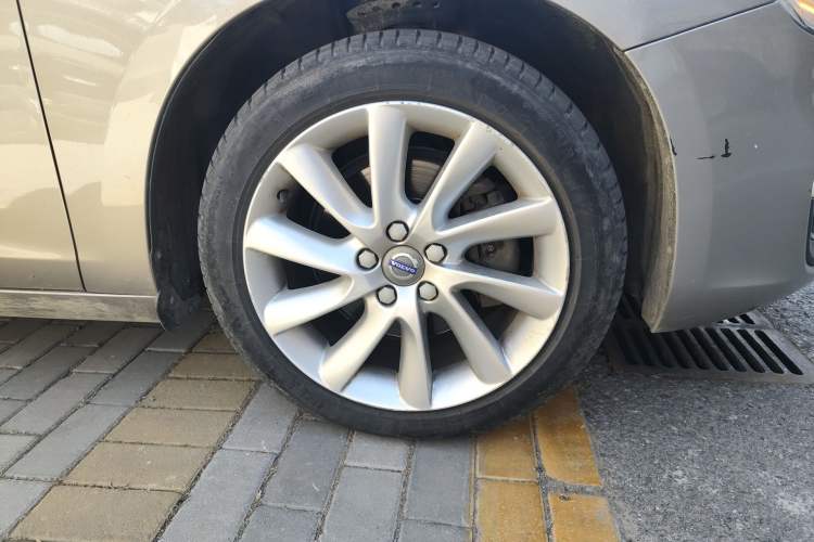 Used Volvo S60 2015 S60L 2.0T Zhiyuan Edition