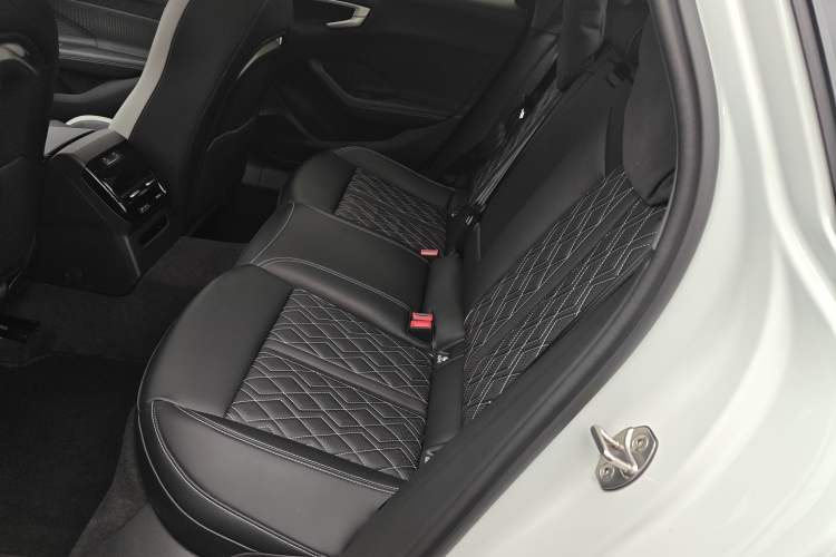 Used Audi A5L 2026 2.0T Sport Plus
