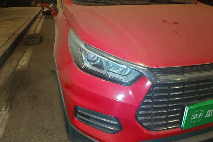 Used BYD Yuan New Energy 2018 EV360 Smart Connect Cool Edition
