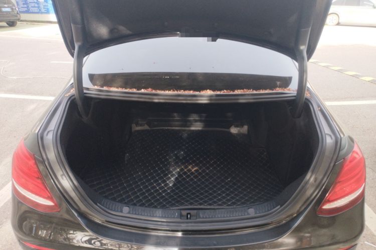 Used Mercedes-Benz E-Class 2020 Facelift E 300 L Stylish Edition Trunk