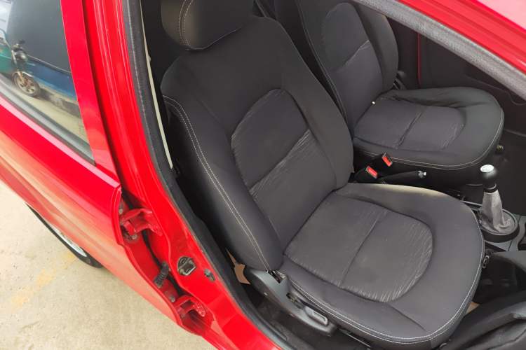 Used CHANGAN Benni mini 2012 1.0L Manual Fashion Edition China V Standard