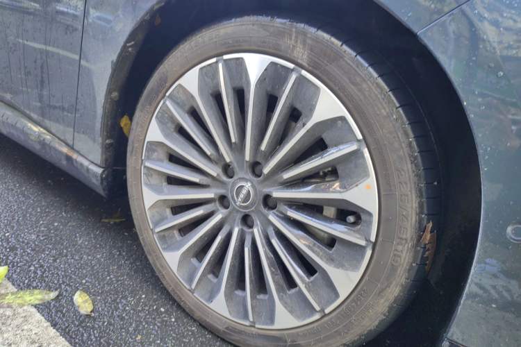 Used Nissan N7 2025 625 Max
