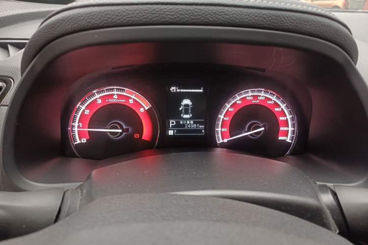 Used Isuzu D-MAX 2019 2.5T Four-Wheel Drive Automatic Luxury Version JE4D25Q5A
