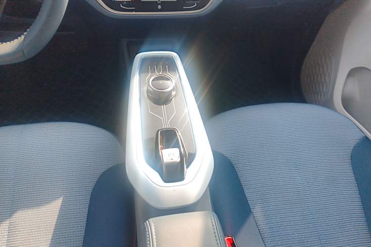 Used Oshan Benni E-Star 2020 Heart Edition Lithium Iron Phosphate (31.95 kWh)