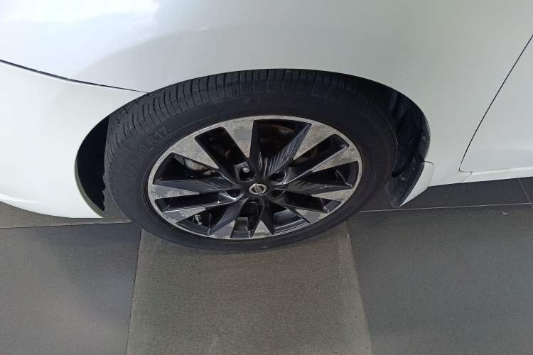 Used Nissan Lannia 2016 1.6L CVT High-Energy Version
