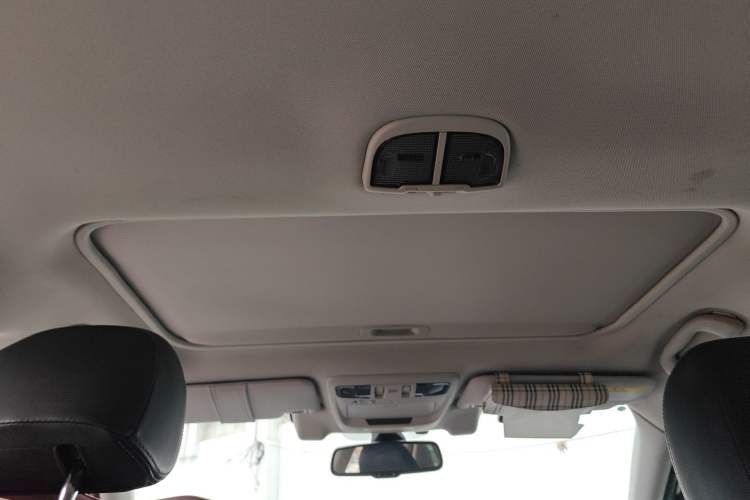 Used Subaru Outback 2017 2.5i Sport Navigation Edition with EyeSight Headliner