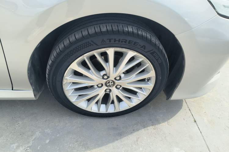 Used Toyota Camry 2018 2.5G Luxury Edition Right Rear Wheel Hub