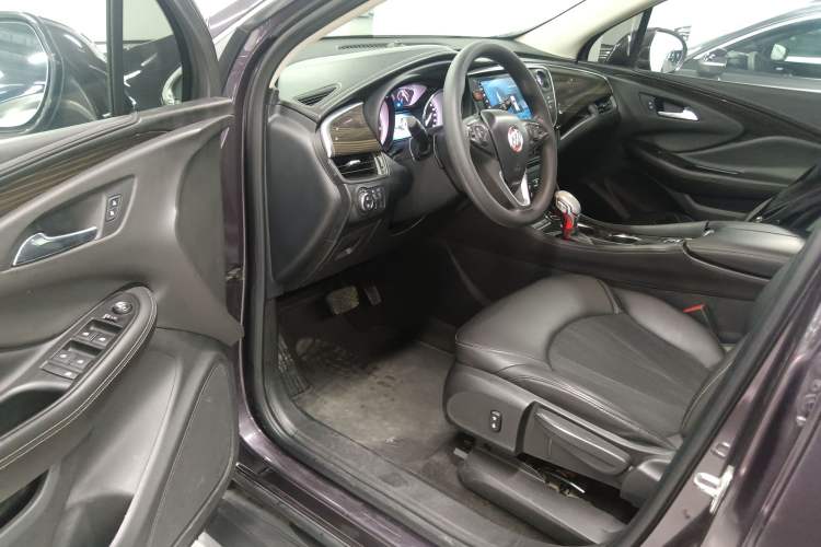 Used Buick Envision 2018 20T Two-Wheel-Drive Leading Model