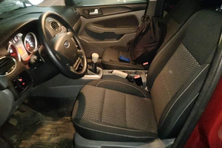 Used Ford Focus 2012 Hatchback Classic 1.8L Manual Base Model
