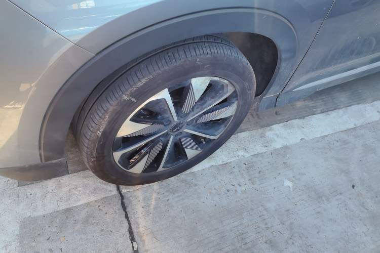 Used BYD Song PLUS New Energy 2025 EV 520km Luxury Version